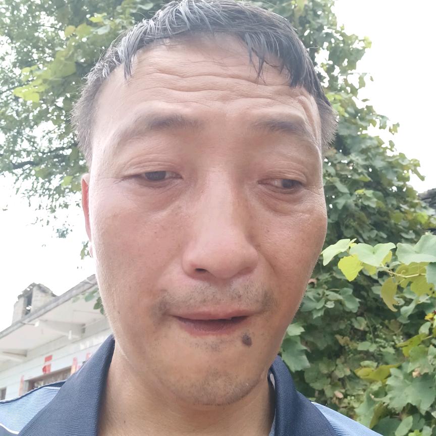 心中有苦向谁说