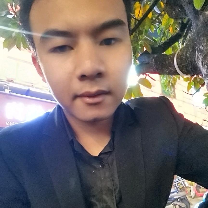 小阿伟♥