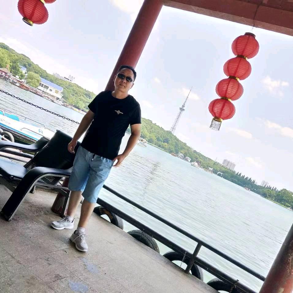 农村小伟