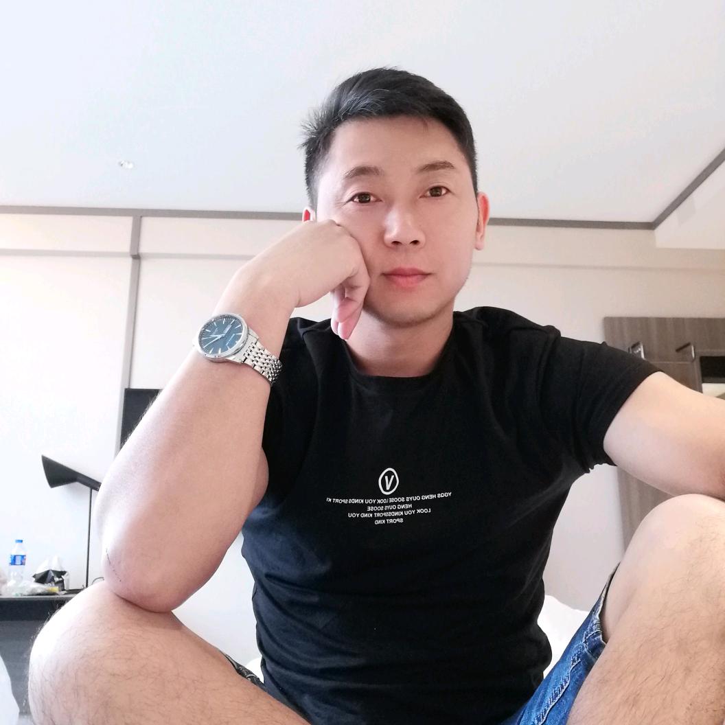 镇雄小哥
