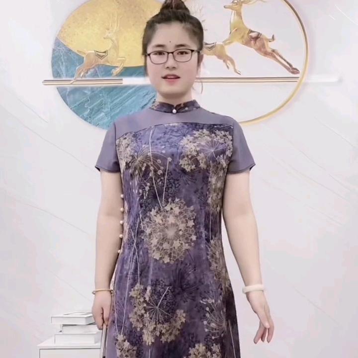 周周家（时尚穿搭）