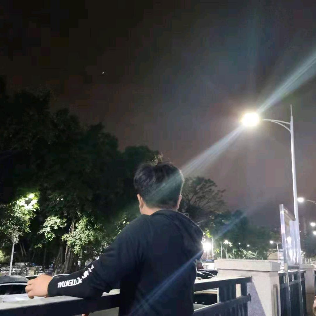 重  起