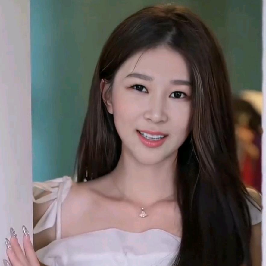 ℳᥫᩣ不必谁♡̶҉ 懂我 ღ᭄