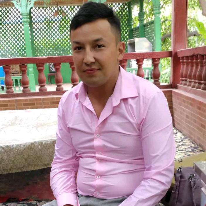 英吉沙县灵锐手工小刀店