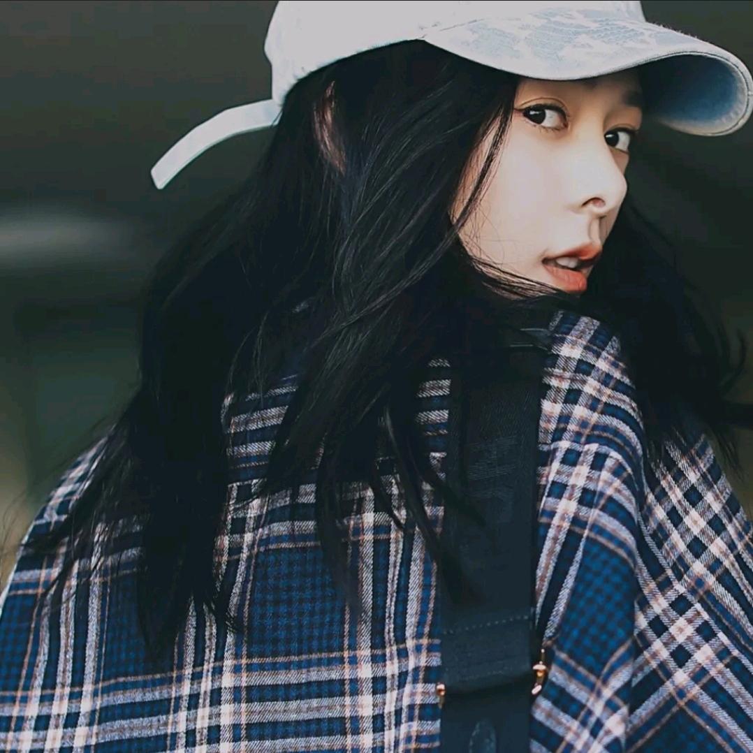 爱吃泡芙的泡泡吖