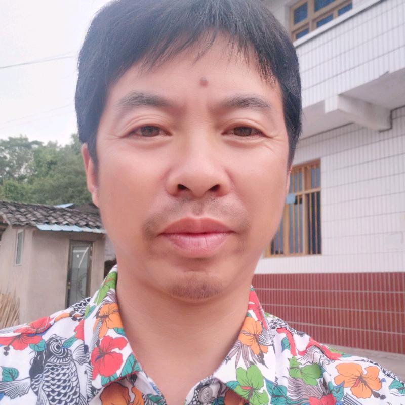 中心赖定国红餐一条龙