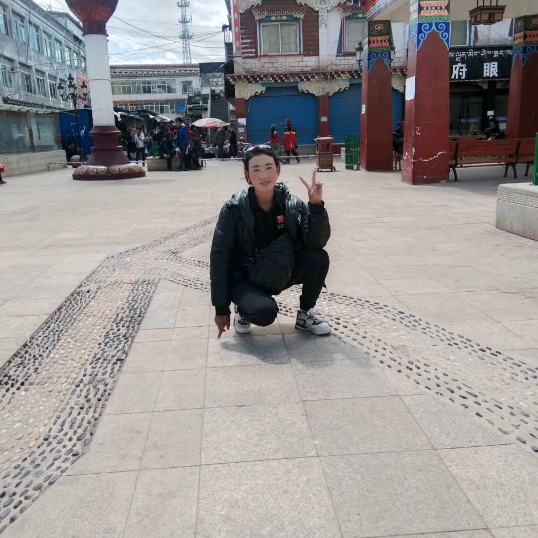 康巴女孩