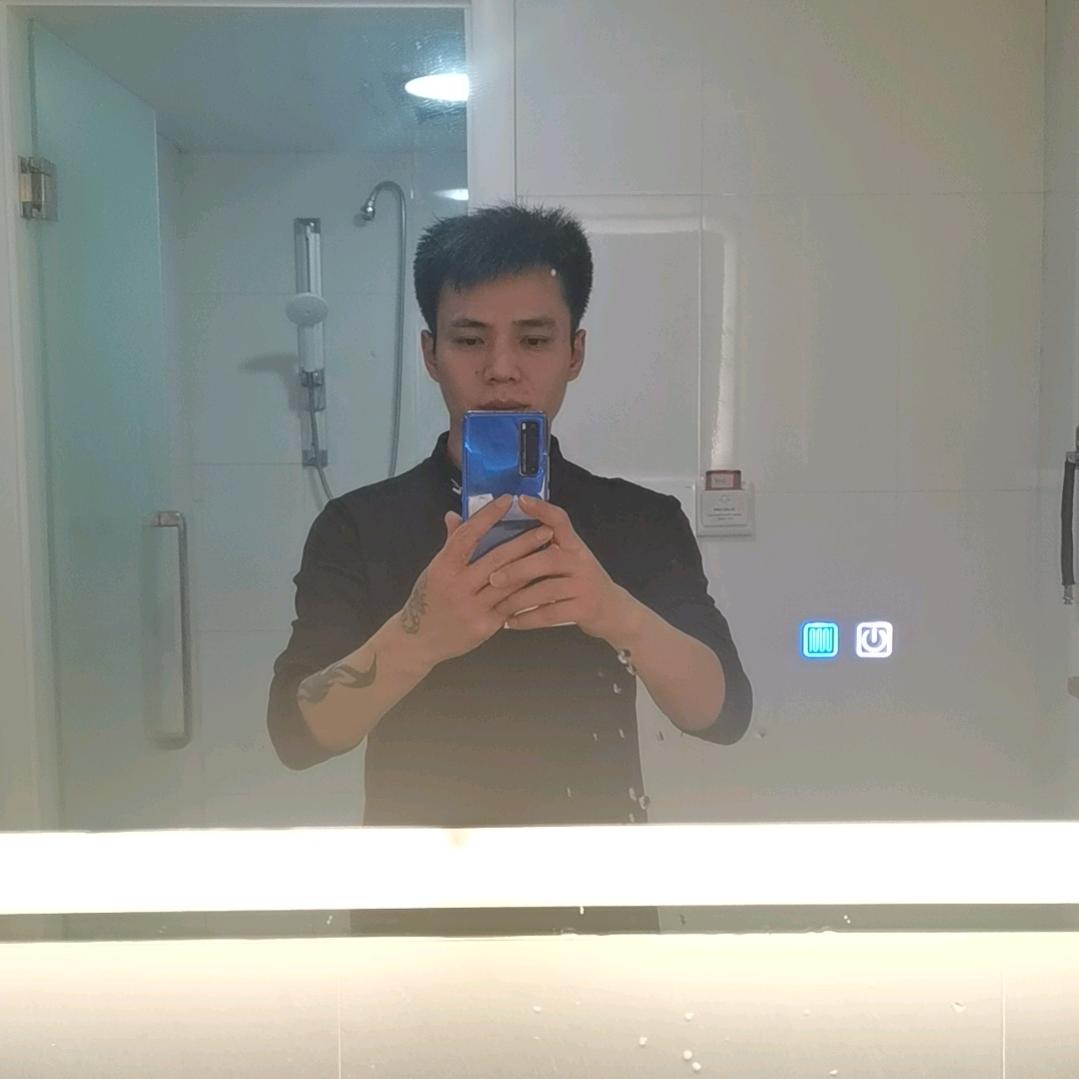 笑敬过往°: ᭄ℳ๓′
