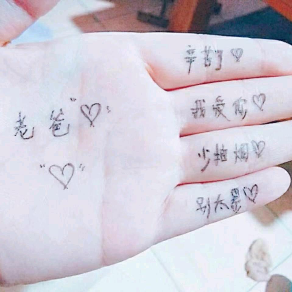 发动机的轰鸣
