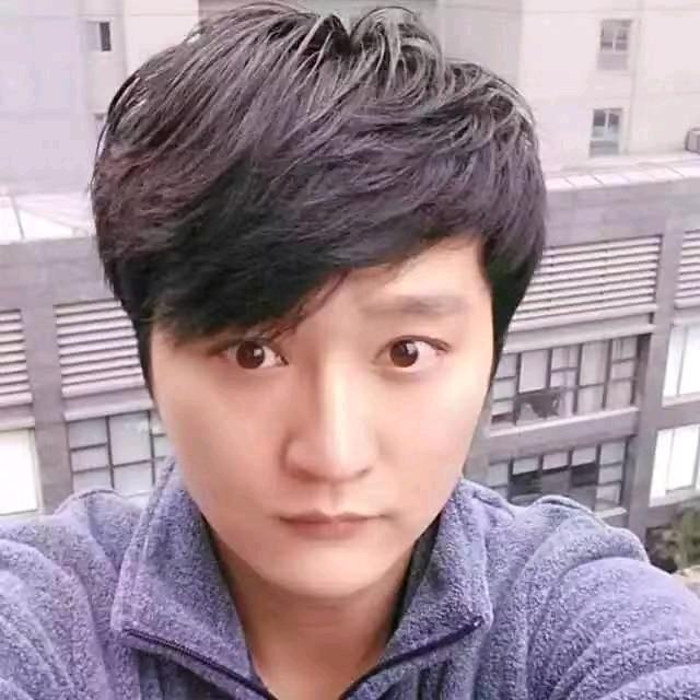 阳光(｢･ω･)｢嘿