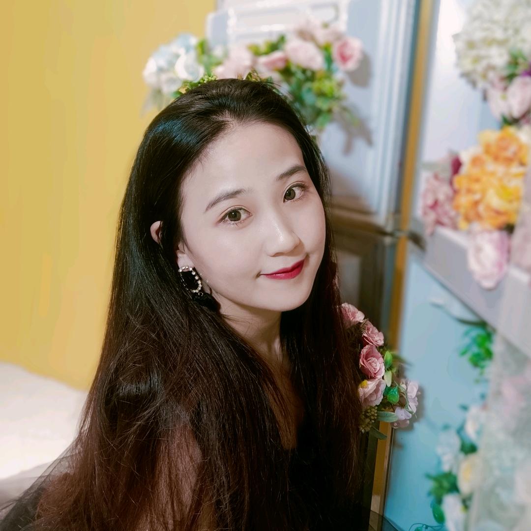 Hai小月儿🌸