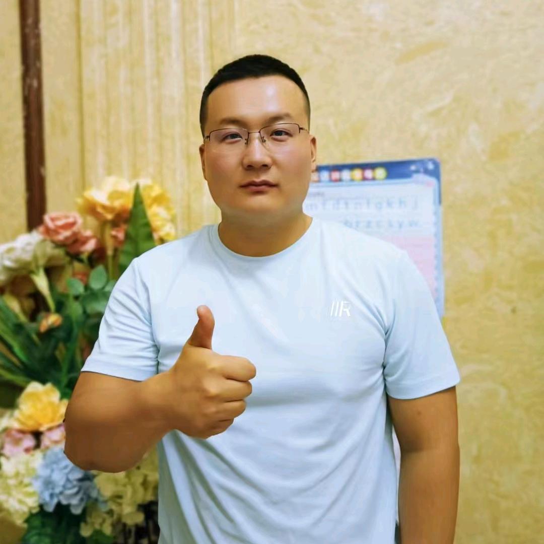 无与轮比(刘小飞)