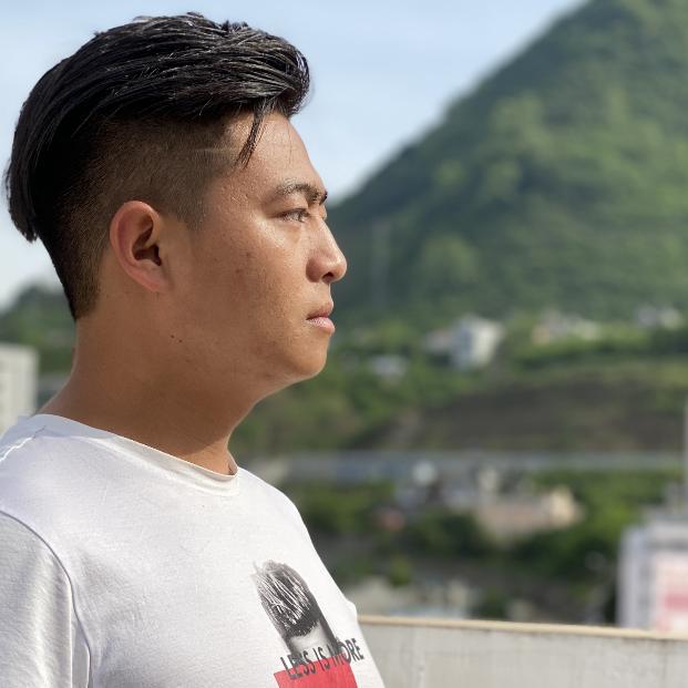 云南阿奎（老婆唐三妹）