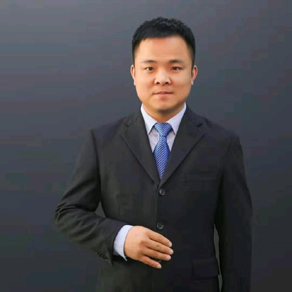 青岛海硕～卢律师