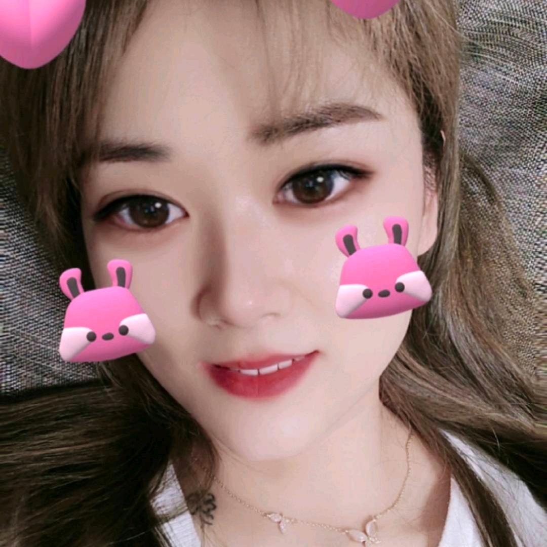 请叫我💋小乐子