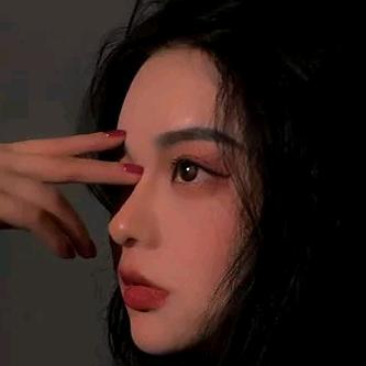 双子座😘😘
