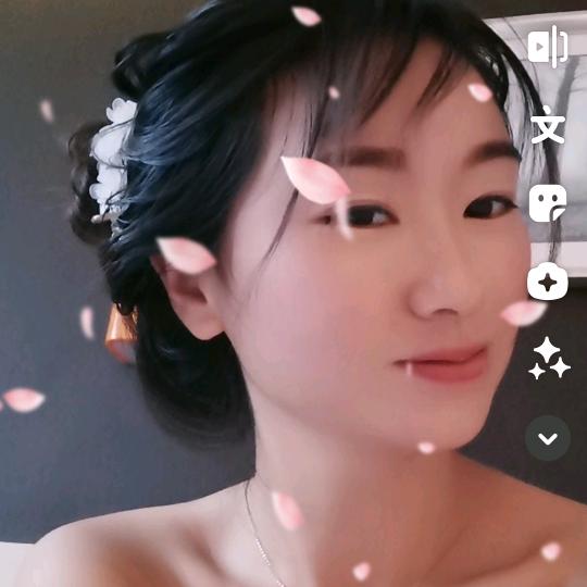 香儿；