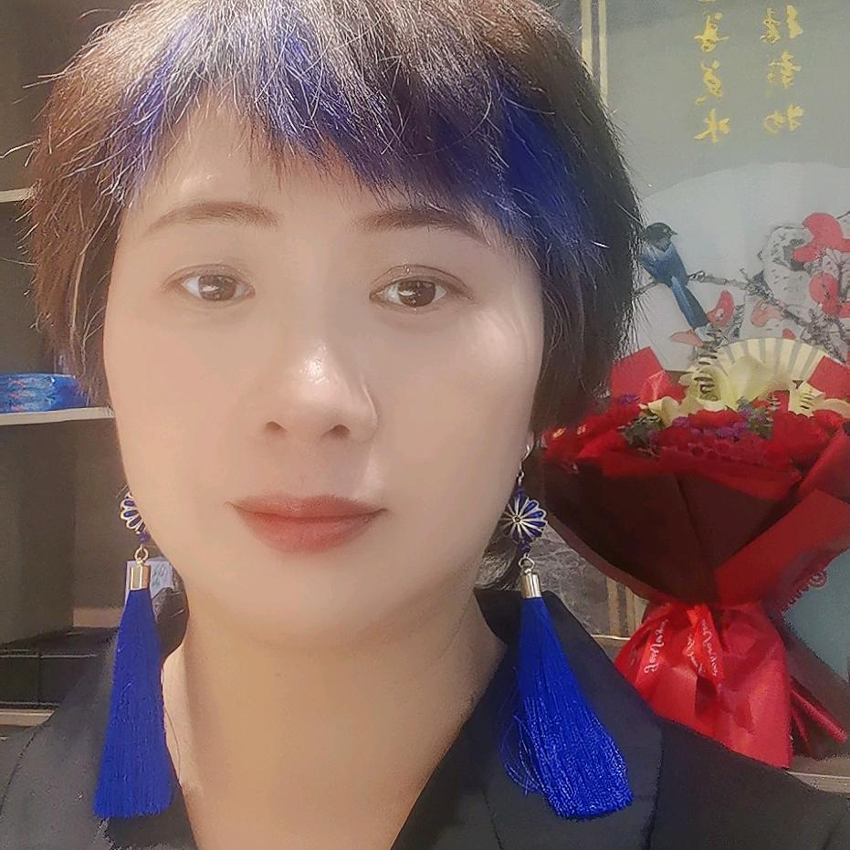 卢冠芳-冠优生物