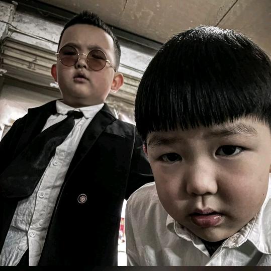 玥