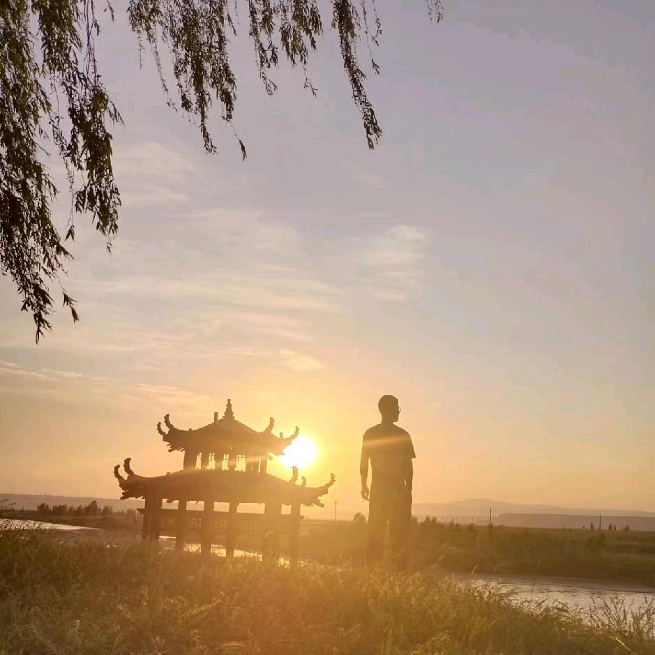 王筱戈