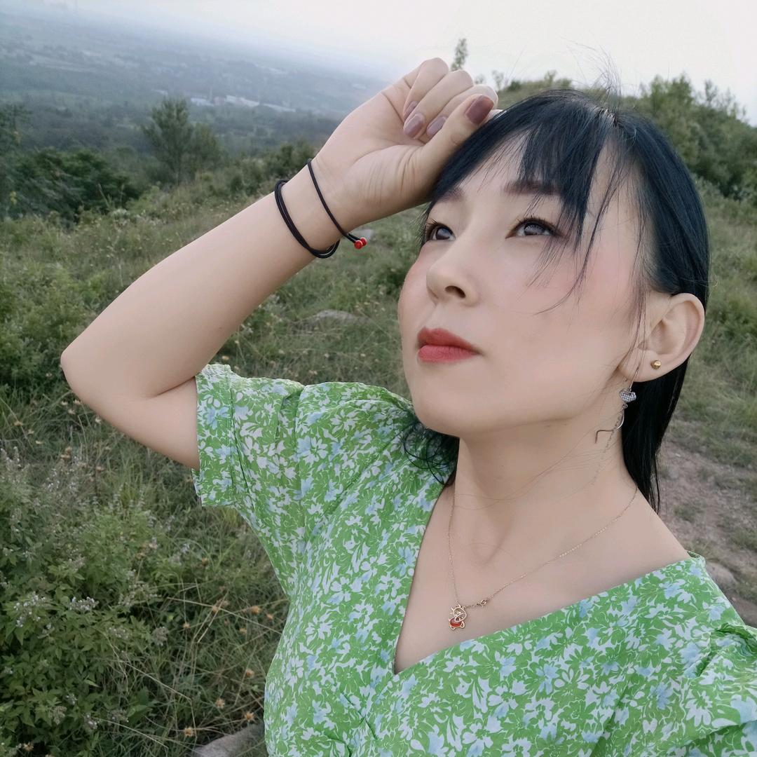张小妞（橱窗营业中）