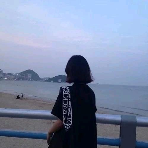 訫隨:)”鉨動