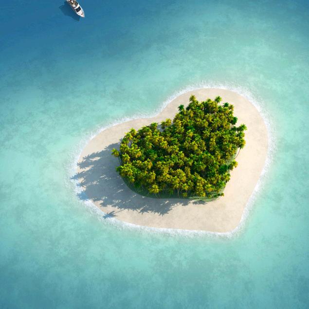 爱笑，不一定开心