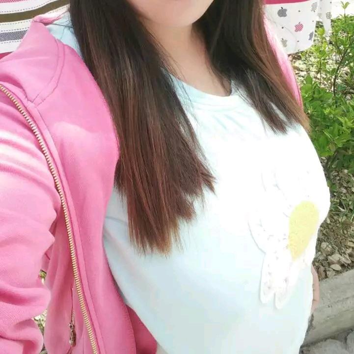 村姑，程程