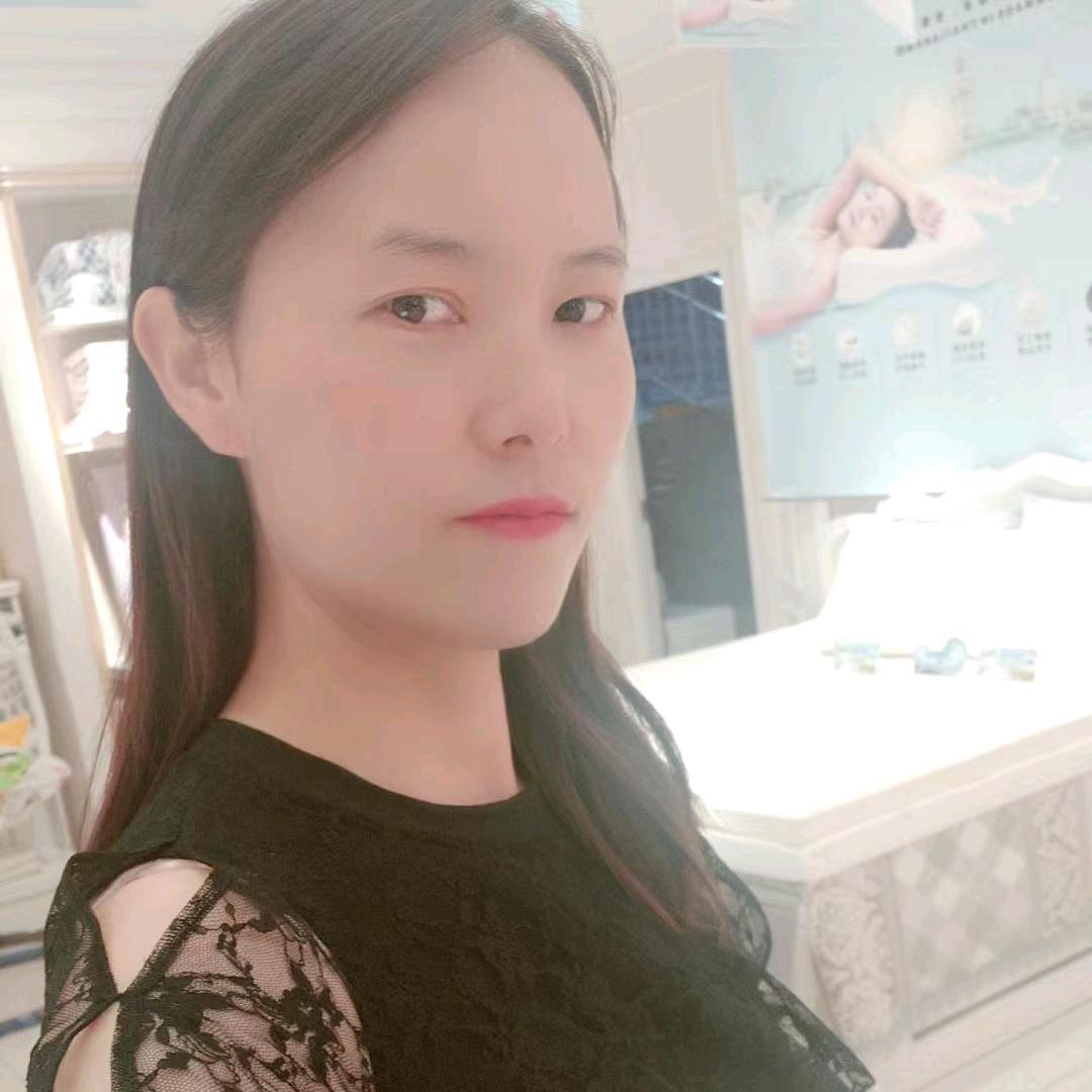 祥云水星家纺张寒梅