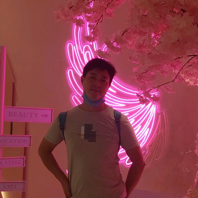 ＄戒不掉你的吻