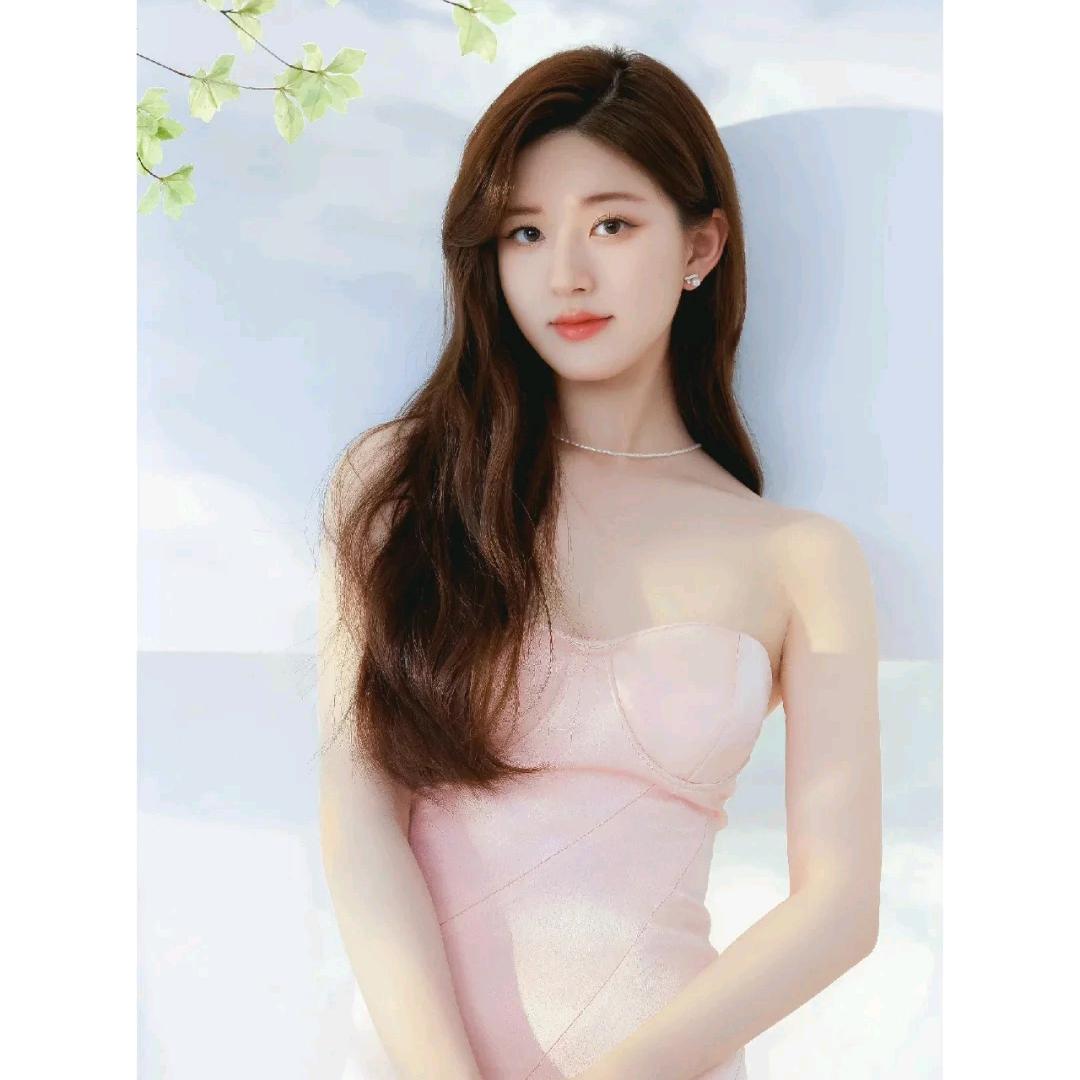 美丽动人露思