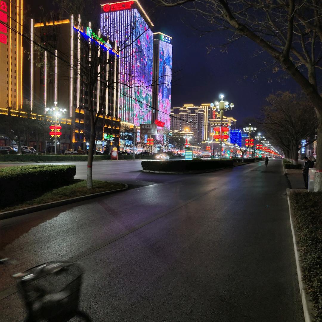 踏歌而行