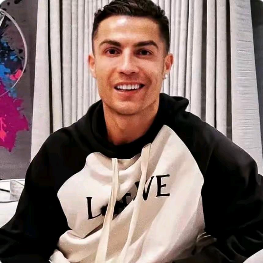 CR7..