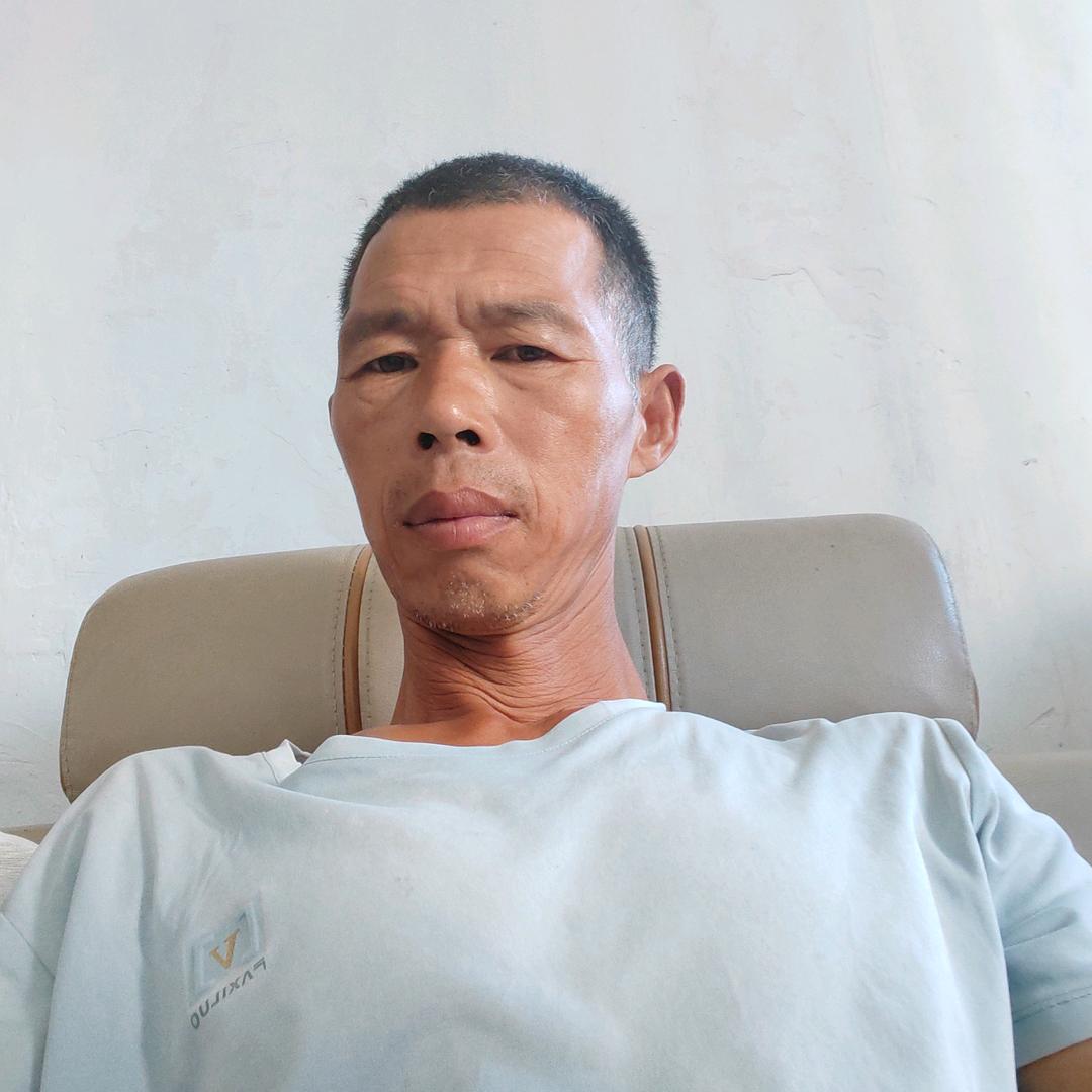 涂莲平