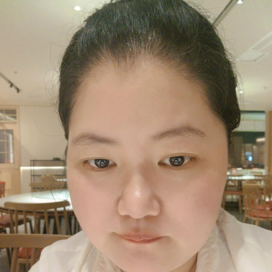 味上湘菜馆大悦城店英子