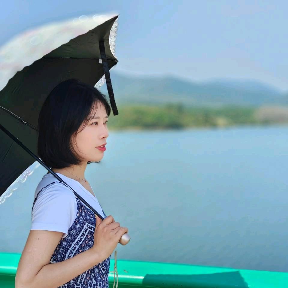 是婉兮吖