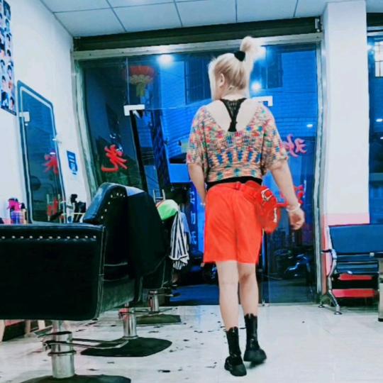 凤จุ๊บ 💋💋🌹🌹💃