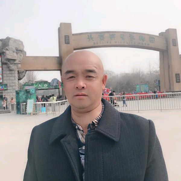 李洪臣