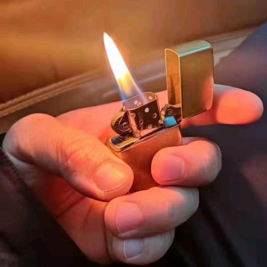 开封 Zippo
