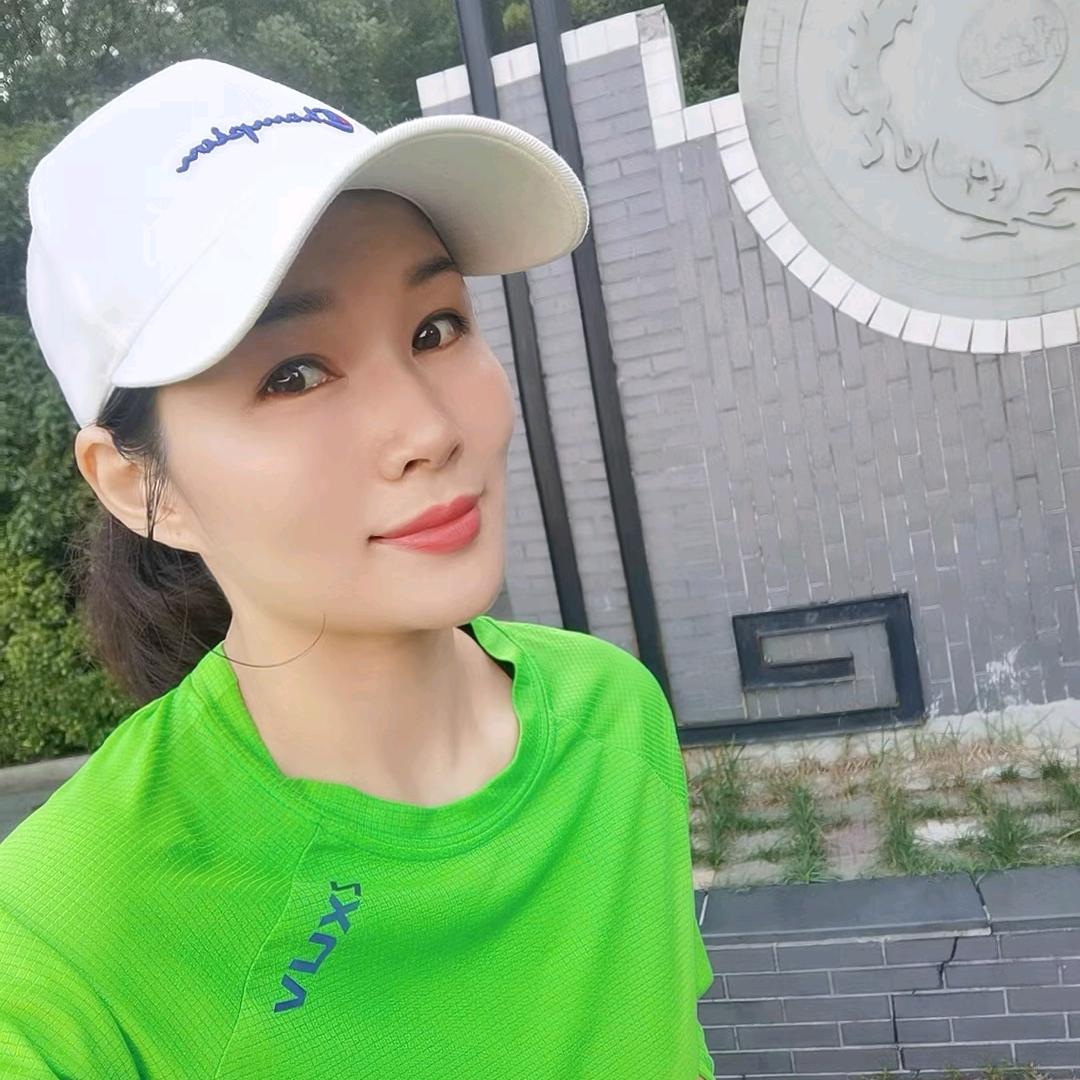小柒✨✨✨