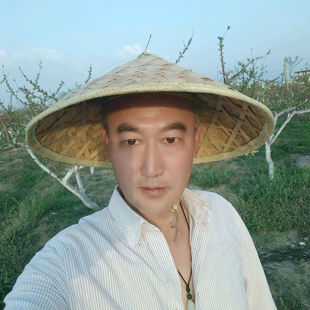 柳云柱精品雪桃