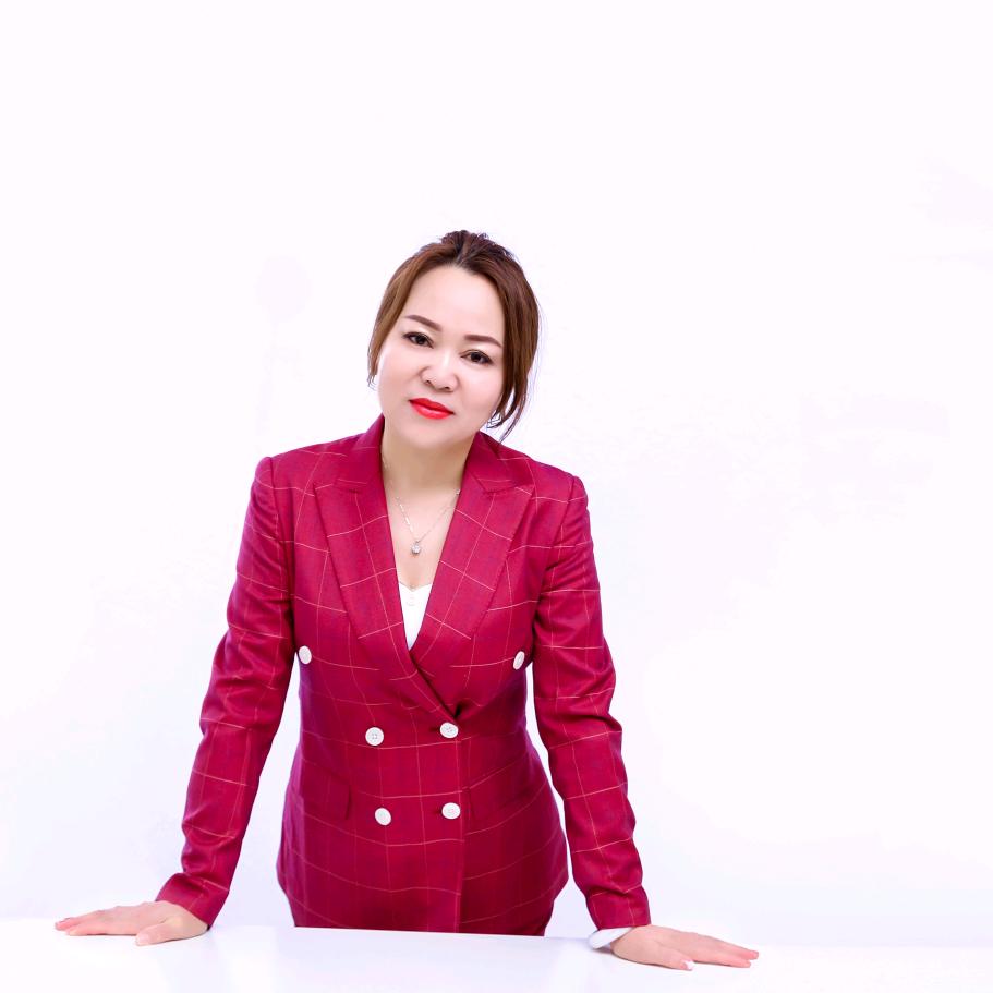 小芳，