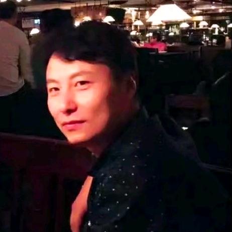 凌宝新能源(南京灼华店)专用号