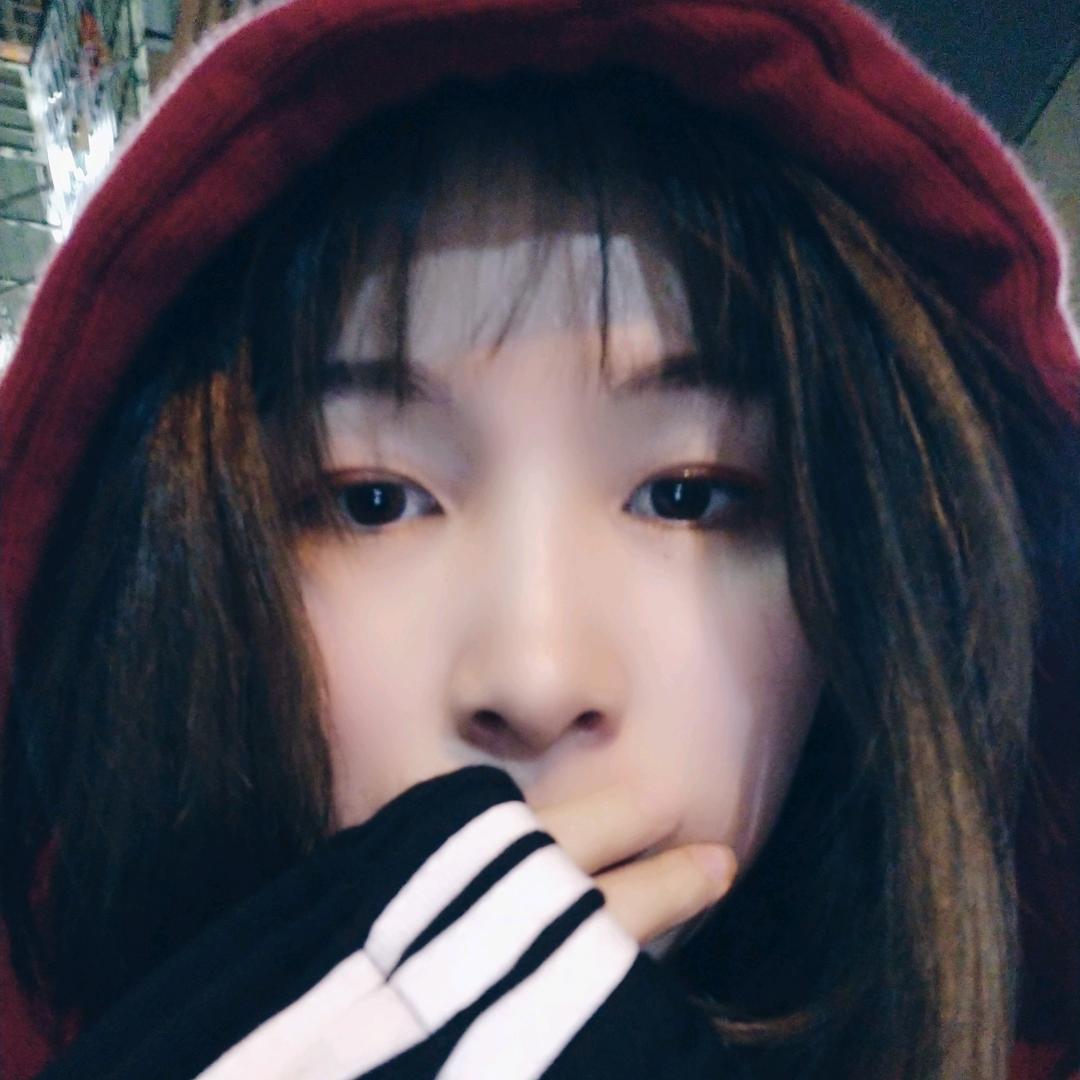 珊珊吖233