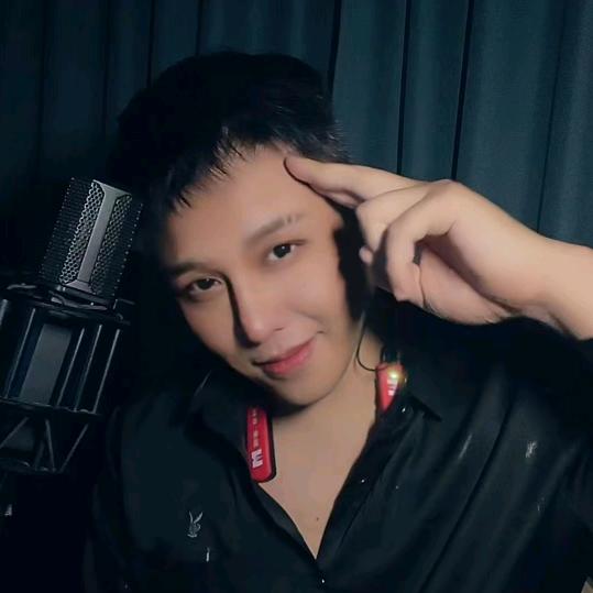 歌手浙江磊磊(翻唱经典老歌)