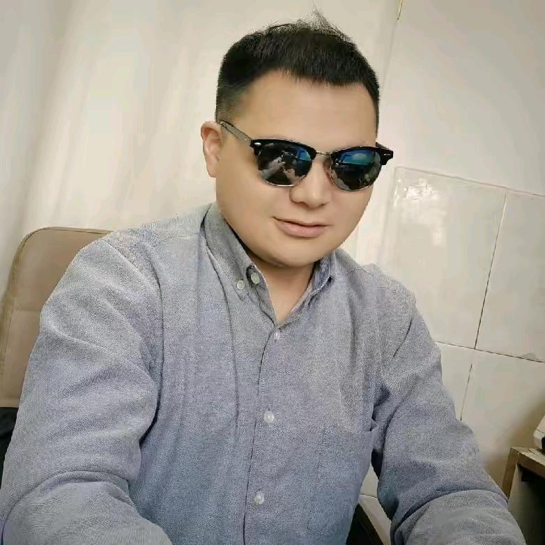 刘法求易学精华体育馆对面命粹园服务中心