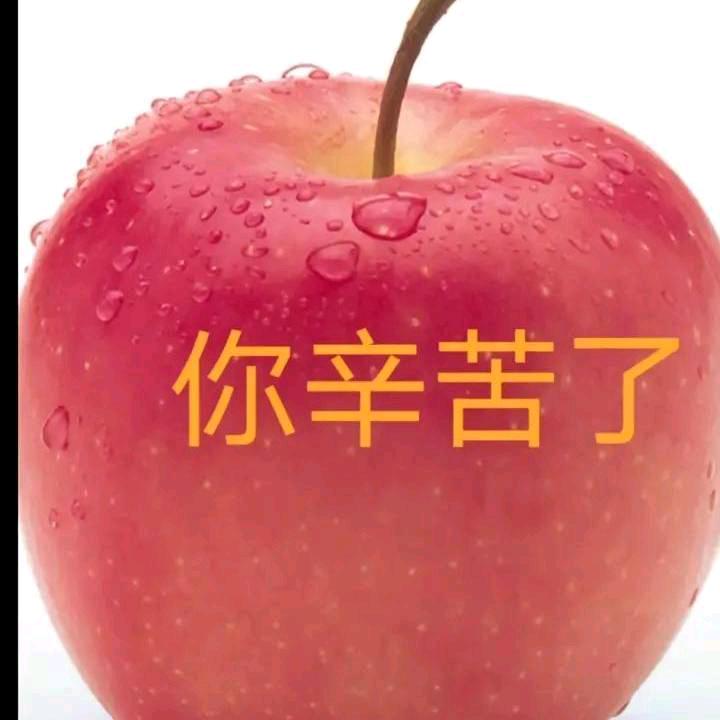 坐在坟前调戏鬼