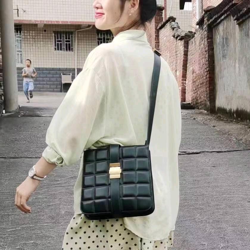 小侯