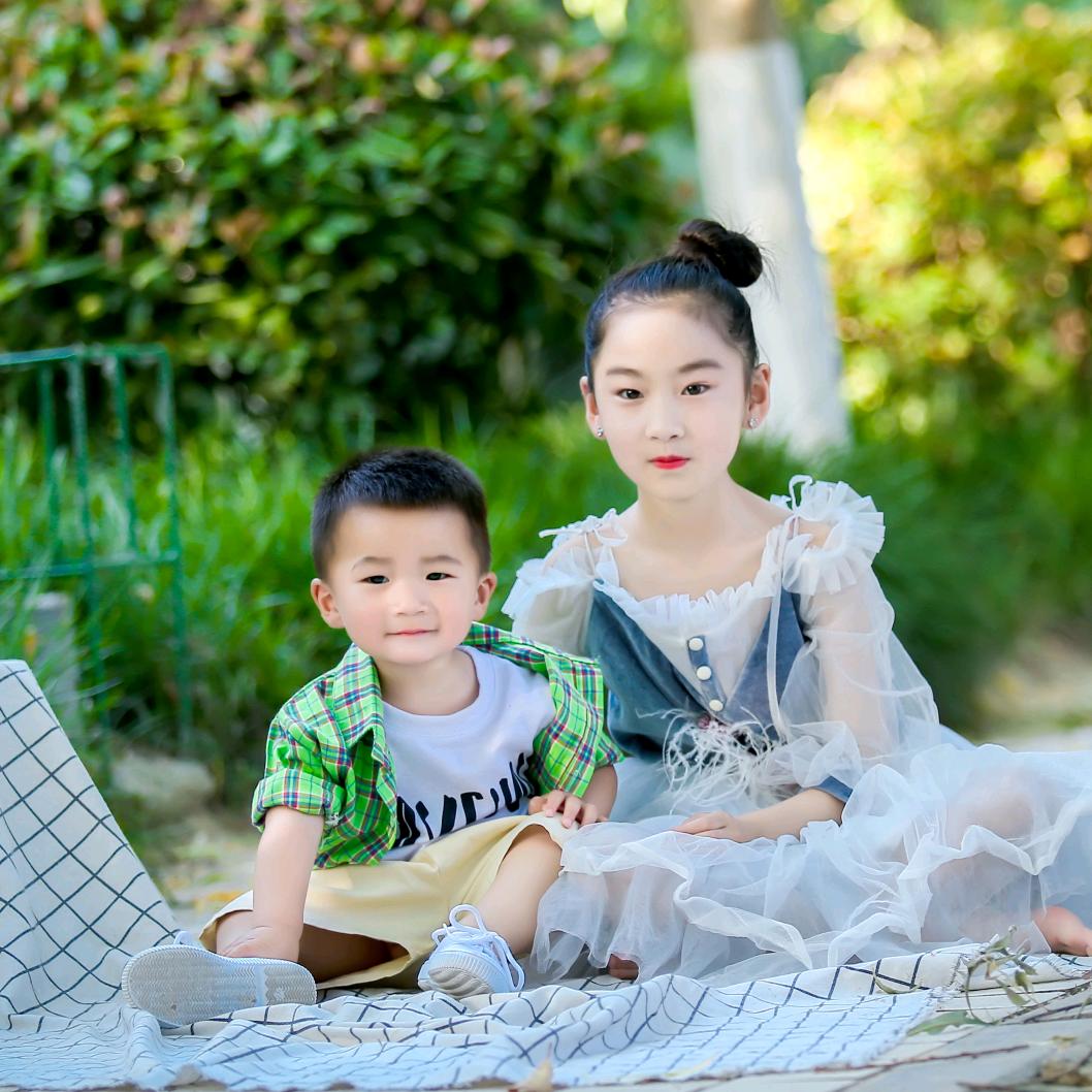 歧河东街路南卖肉的小媳妇