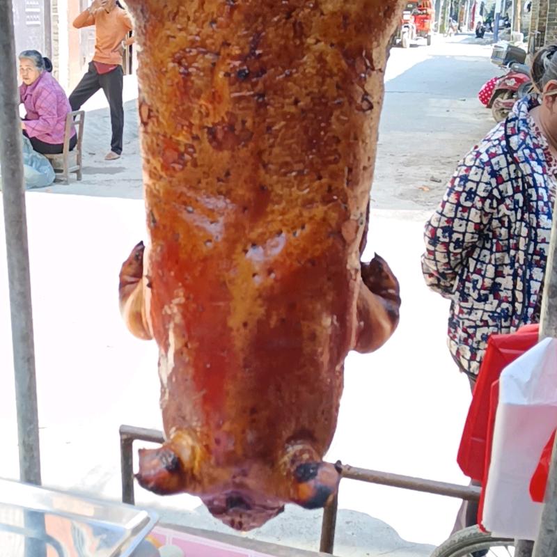 @焰煌烤乳猪烧腊